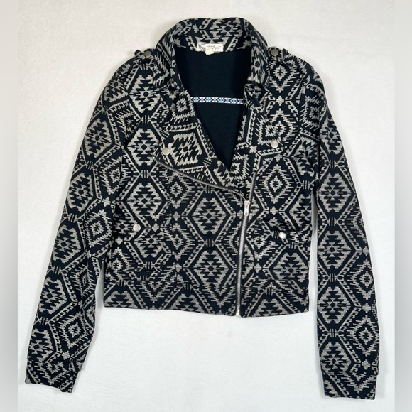 ABOUT A‎ GIRL Women’s Aztec Bomber Zip Up Jacket Geometric Boho M Southwestern - Picture 1 of 15